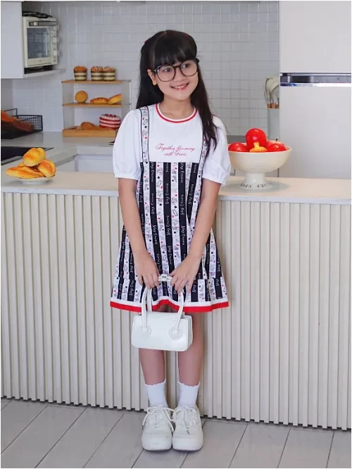 Đầm bé gái giả yếm phối sọc