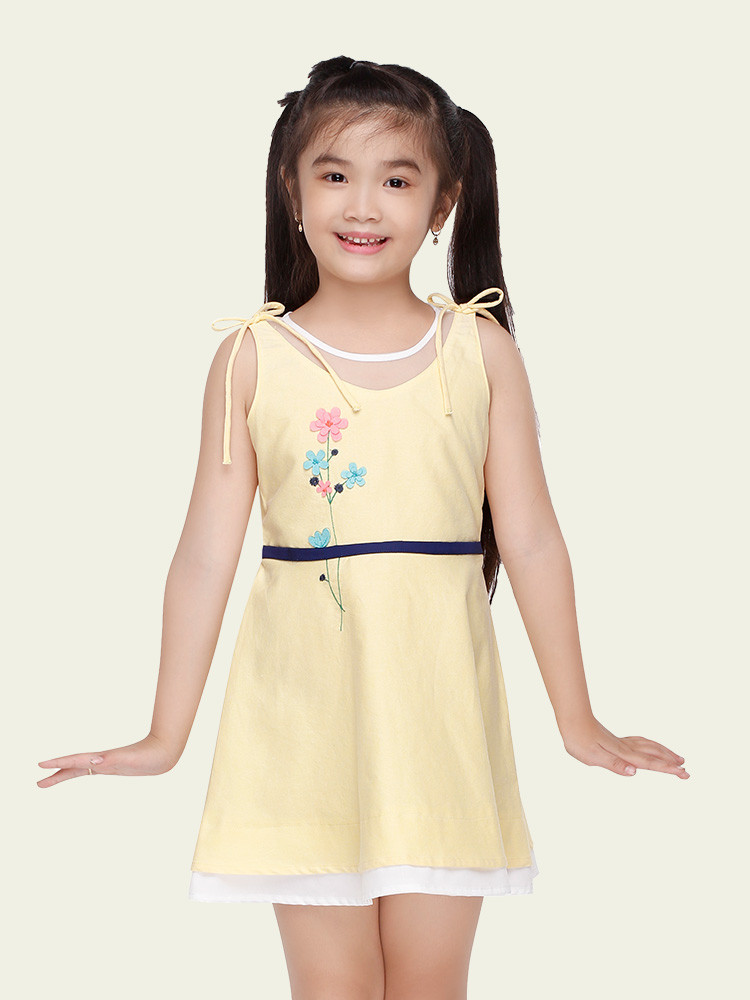 Đầm chambray thêu hoa