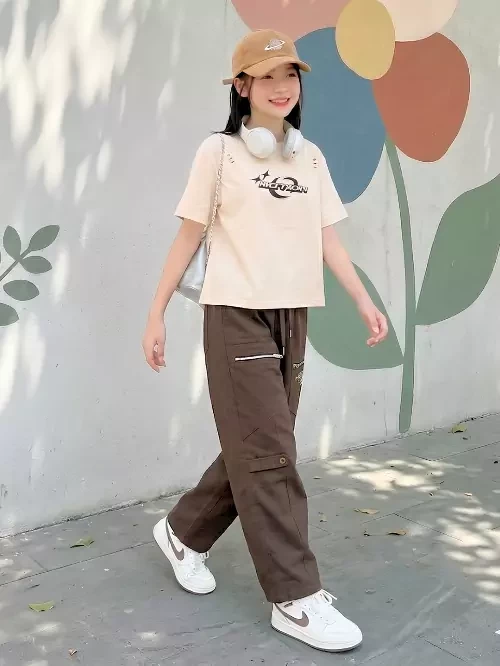 Quần Kaki dài trang trí chữ unisex EQY006-6