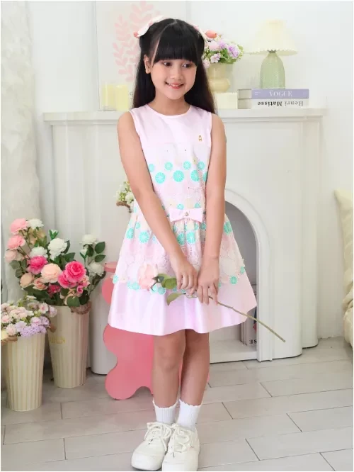 Đầm hồng vol đồng tiền